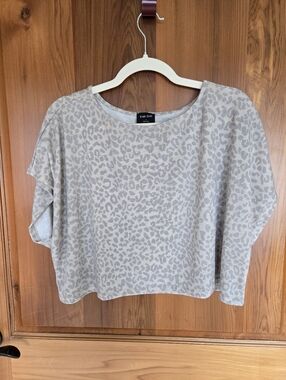 NWOT, Grey Leopard Print Boxy Top, Sz. S